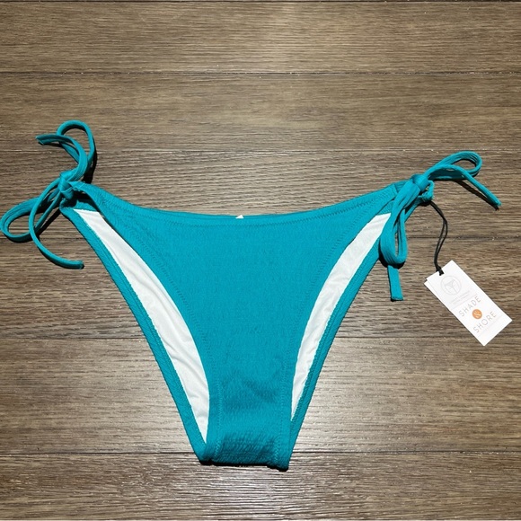 String Bikini High Leg Swimsuit Bathing Suit Cheeky Bottoms Green Large 12-14 - Picture 1 of 7